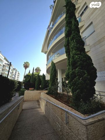 דופלקס, תל חי 71, מזרחי א, כפר סבא