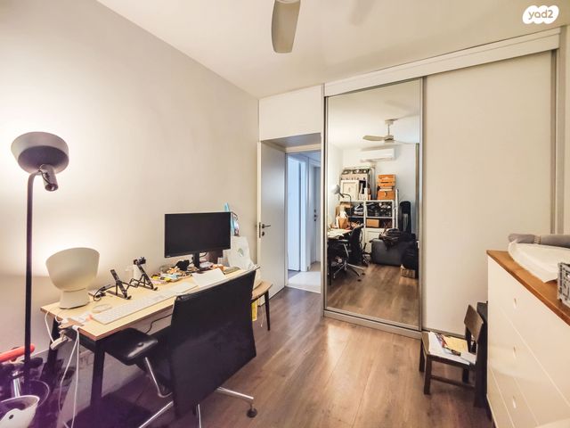 דירה, גר צדק 7, מכללת תל אביב יפו, דקר, תל אביב יפו