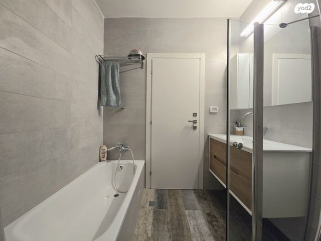 דופלקס, תל חי 71, מזרחי א, כפר סבא