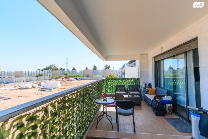 דירה, אור ים, אור עקיבא