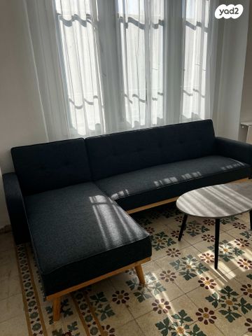 דירה, קיבוץ גלויות 25, העיר התחתית, ואדי סאליב, חיפה