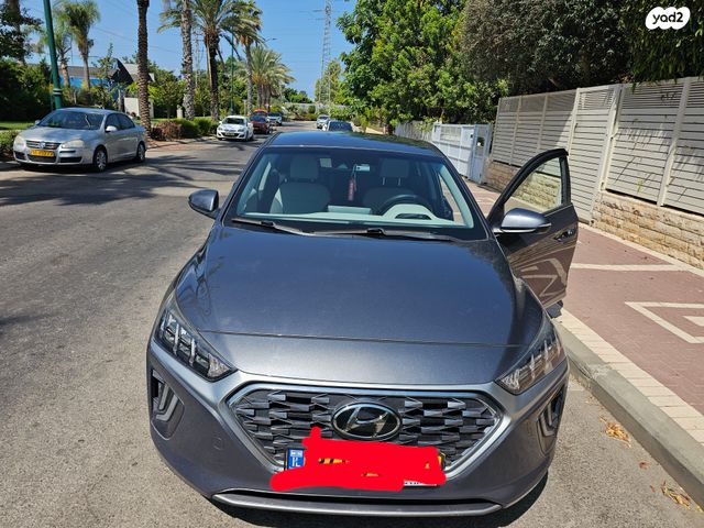 יונדאי איוניק