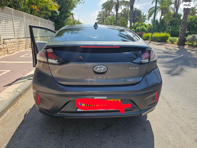 יונדאי איוניק