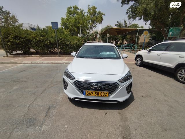 מודעת רכב יונדאי איוניק