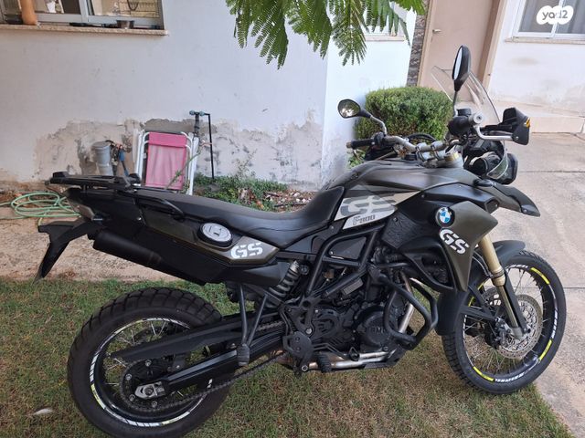 ב.מ.וו F800GS