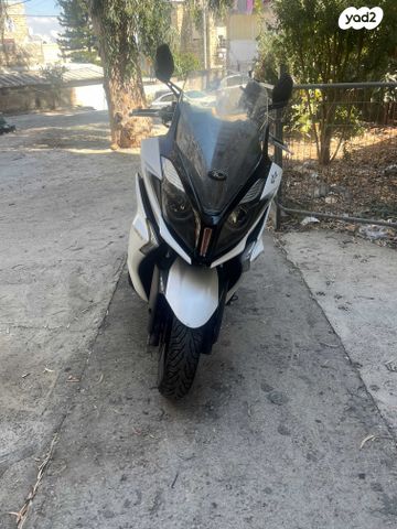 קימקו דאון-טאון 250ABS