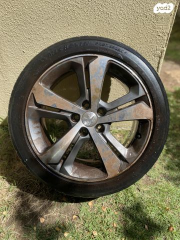 feedItemObj.data.row_1