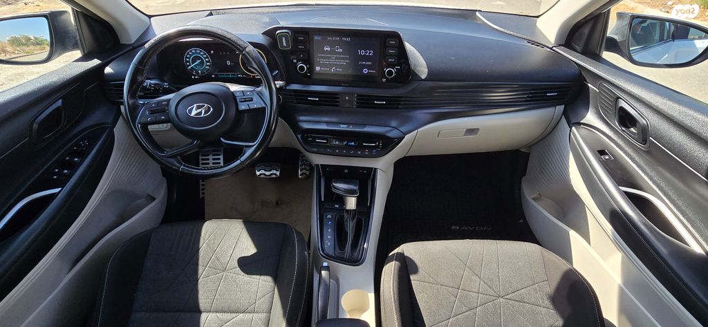 יונדאי באיון