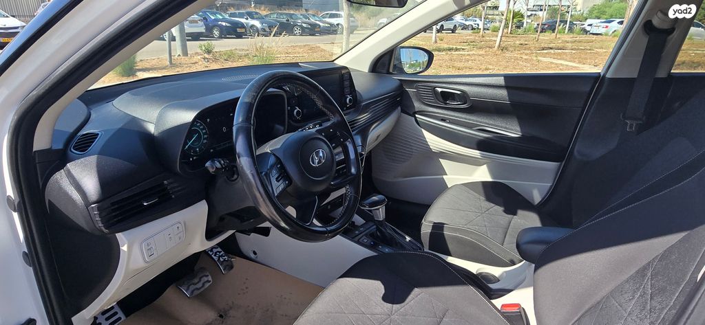 יונדאי באיון