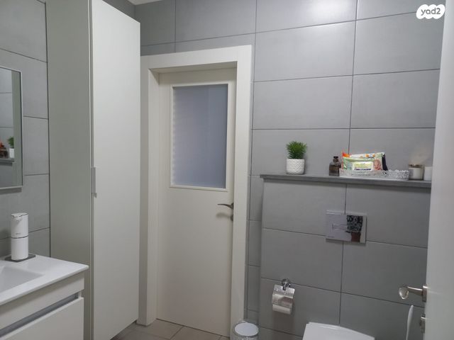 דירה, סביון 9, הפרחים, חריש