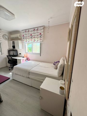 דו משפחתי, אודם 54, סביונים, מעלות תרשיחא