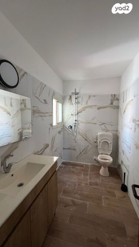 דו משפחתי, סמטת הדגן 10, שאר העיר, רמת ישי