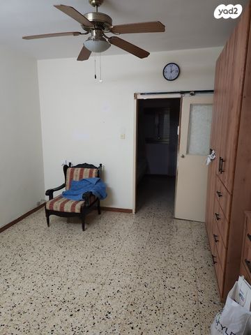 דירת גן, שמעוני 12, רמת השקמה, רמת גן