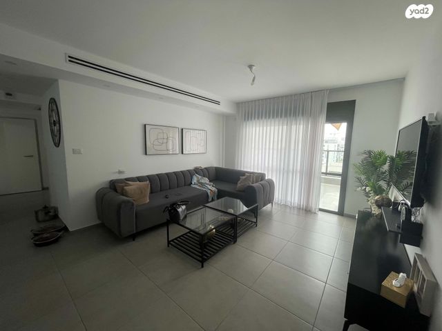 דירה, ארגמן 3, עיר היין, אשקלון