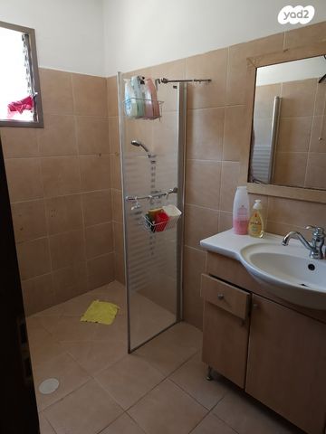 דירת גן, שמעוני 12, רמת השקמה, רמת גן