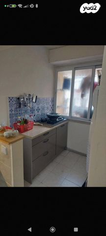 דירה, הרצל 1, עיר, מרכז העיר, נהריה