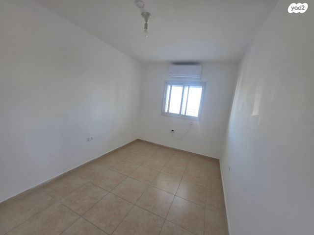 דו משפחתי, הנגב 62, רובע ד', אריאל