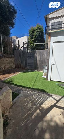 דירת גן, הגפן, עבאס, חיפה