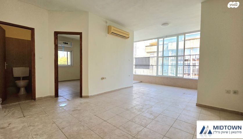 דירה, בן גוריון 34, פועלים ד, כפר סבא