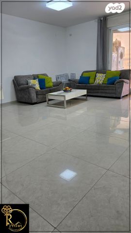 דירה, החלמיש, נופי סלע, מעלה אדומים