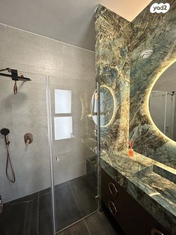 דירה, ג'ו עמר, הקריה מע"ר, אשדוד