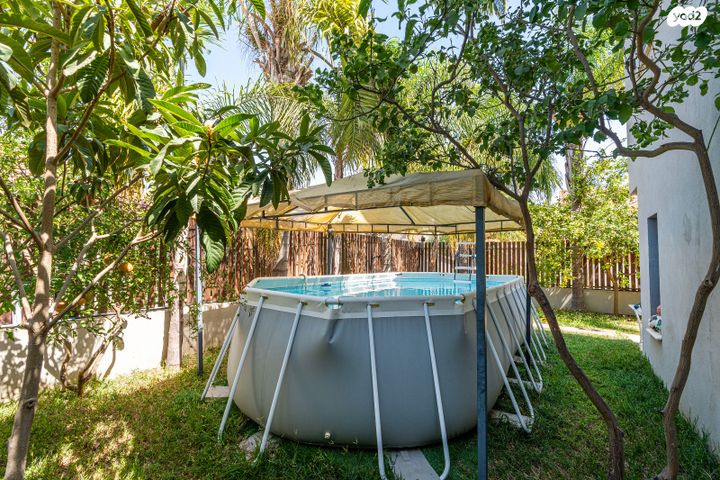 בית פרטי/ קוטג', אפשטיין 32, נווה חיים, חדרה