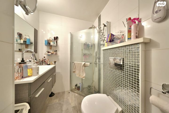 דירת גן, ז'בוטינסקי, מוצקין הותיקה, קרית מוצקין