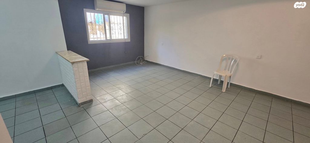 דירת גן, הגפן, עבאס, חיפה