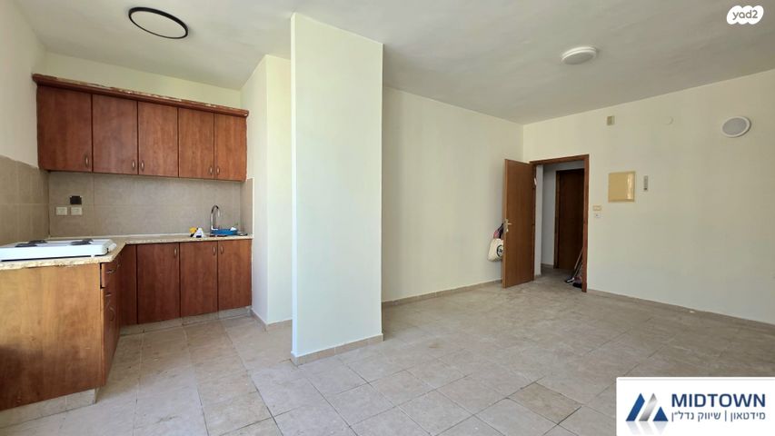 דירה, בן גוריון 34, פועלים ד, כפר סבא