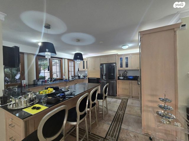 דו משפחתי, פינלנד, הוד הכרמל, דניה, חיפה