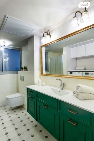 דירה, המלך אמציהו, חיפה