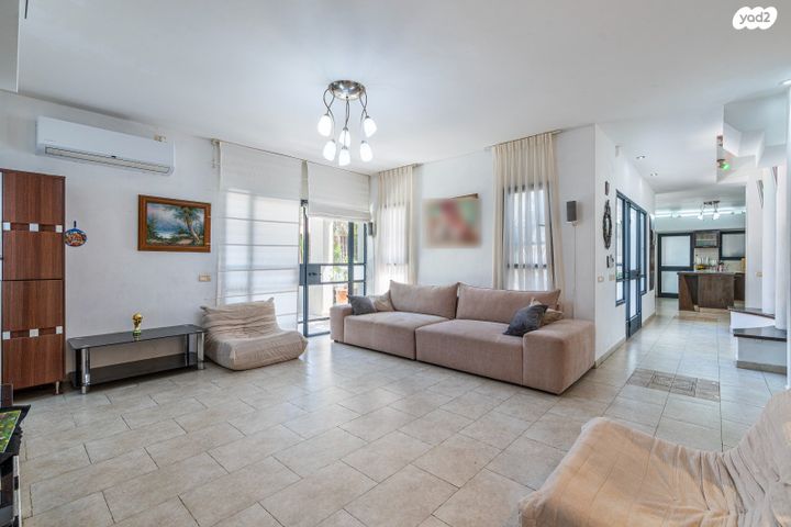 בית פרטי/ קוטג', אפשטיין 32, נווה חיים, חדרה