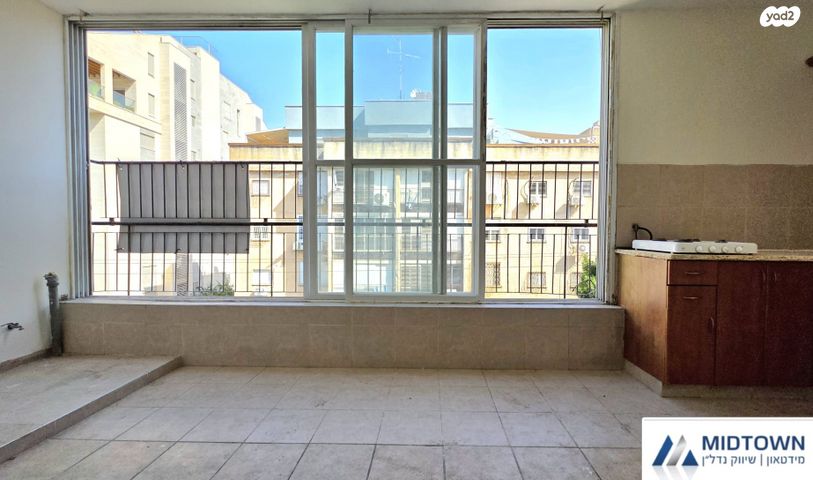 דירה, בן גוריון 34, פועלים ד, כפר סבא