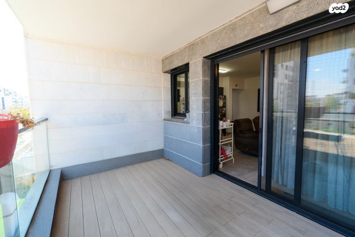 דירה, אור ים, אור עקיבא