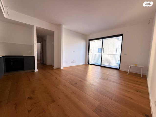 דירה, אחד העם 25, לב תל אביב, לב העיר צפון, תל אביב יפו