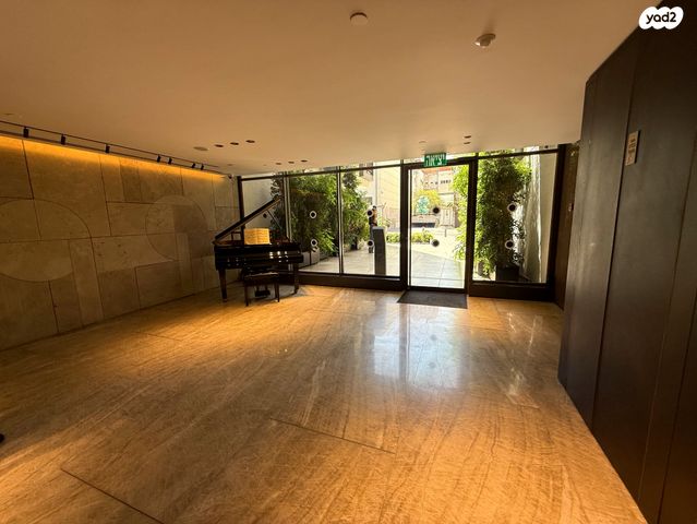 דירה, אחד העם 25, לב תל אביב, לב העיר צפון, תל אביב יפו