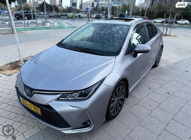 מודעת רכב טויוטה קורולה