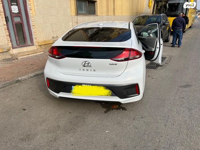 יונדאי איוניק