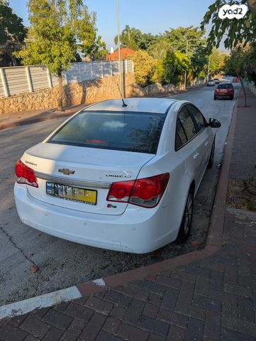 שברולט קרוז