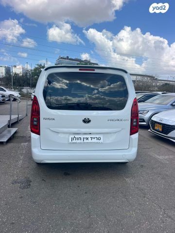 מודעת רכב טויוטה פרואייס סיטי 1