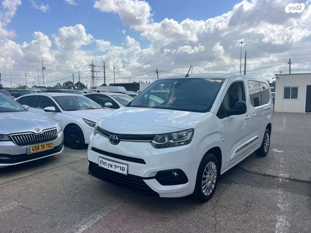 מודעת רכב טויוטה פרואייס סיטי