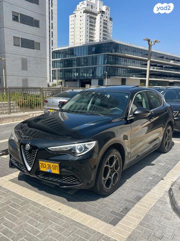 מודעת רכב אלפא רומיאו סטלביו