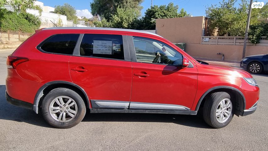 מיצובישי אאוטלנדר