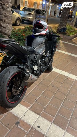 קאוואסאקי ZX-636R/6R
