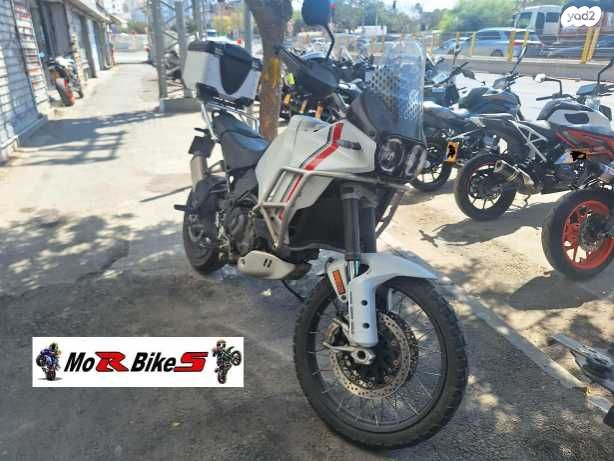 דוקאטי Desert X