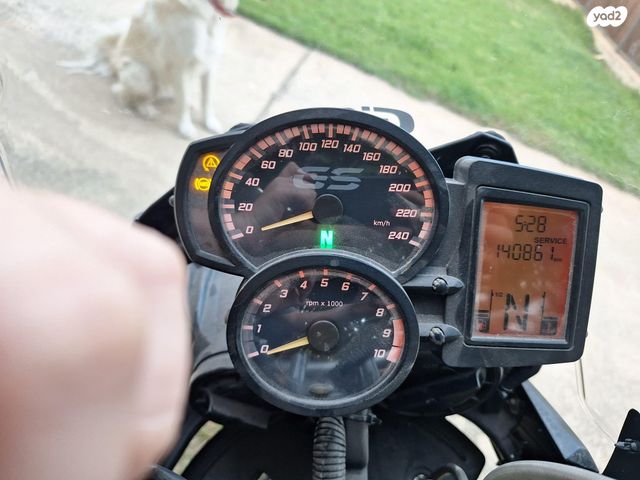 ב.מ.וו F800GS