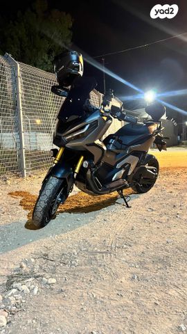 הונדה X-ADV750