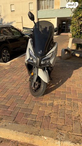 מודעת רכב קימקו איקס טאון CT 250