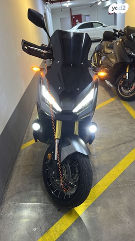 מודעת רכב הונדה X-ADV750