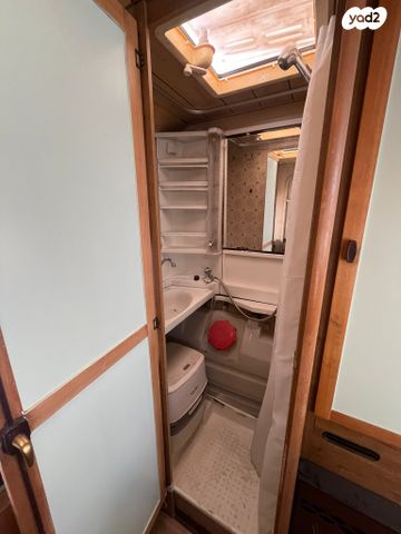 ממונע אוטוקראוון